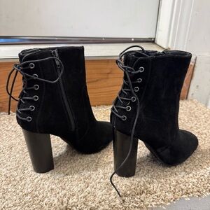 Steve Madden Rochelle Bootie (black)